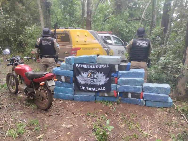 Polícia Militar apreende mais 400 kg de maconha em Mercedes