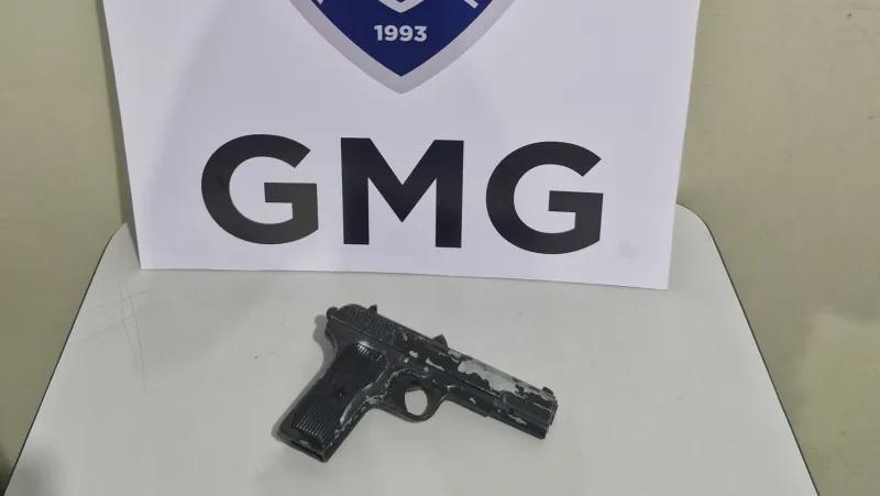 Guarda Municipal apreende simulacro de pistola após abordagem em Guaíra
