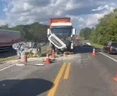 Carreta se envolve em grave acidente com morte na BR-277
