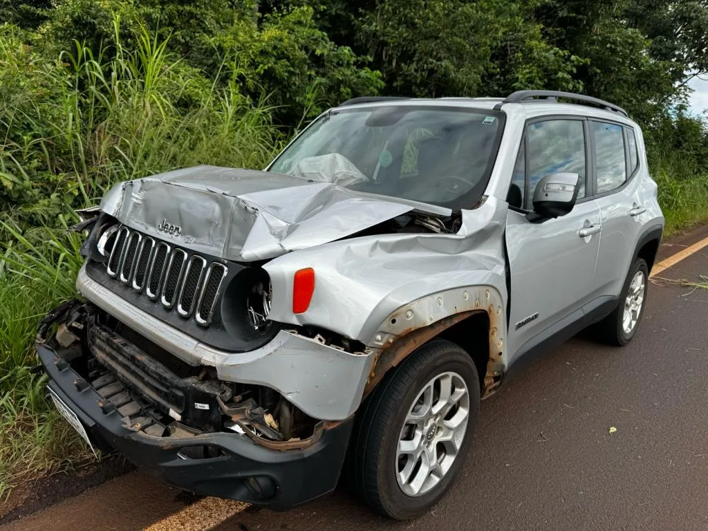 Casal se envolve em acidente na PR 491 em Marechal Rondon