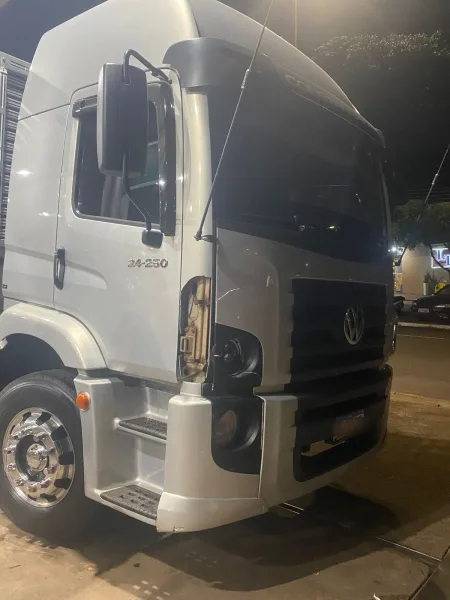 Homem morre atropelado por caminhão em rodovia de Terra Roxa