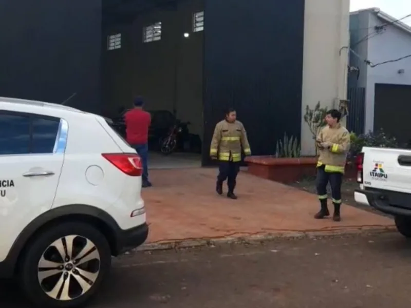 Mulher mata homem a facada em oficina de Salto del Guairá, no Paraguai