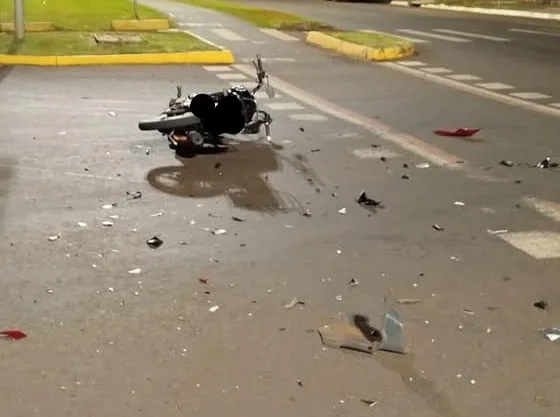 Acidente no centro de Marechal Rondon deixa jovem ferido