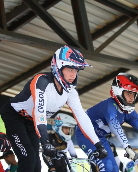 Mercedense conquista bronze no Brasileiro de BMX e parte para o Mundial na Dinamarca