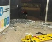 Com ferimentos por faca, homem invade UPA de Guaíra com motocicleta