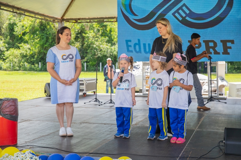 Educar PRF: Com presença de helicóptero, Guaíra forma crianças defensoras do trânsito