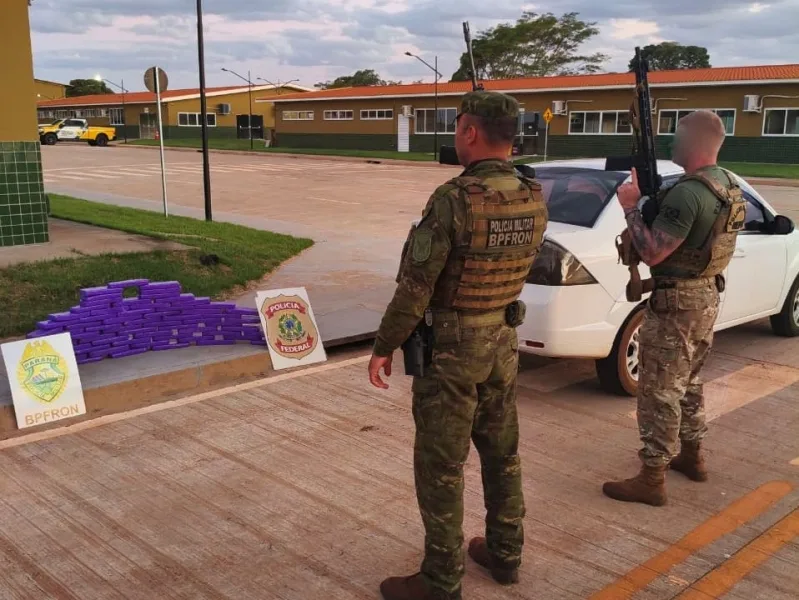 Homem é preso com carro carregado de drogas na BR-163, entre Guaíra e Mercedes