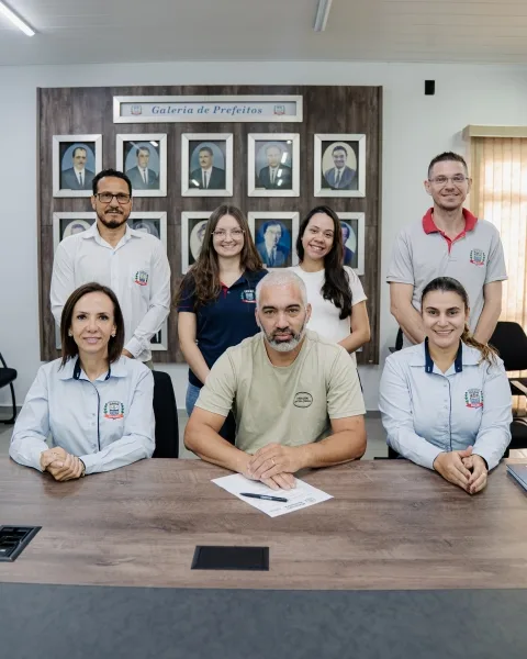 Município de Guaíra realiza posse de novos servidores efetivos