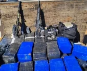 PRF apreende mais de 3,5 toneladas de drogas e dois fuzis em caminhão na BR-163, em Toledo