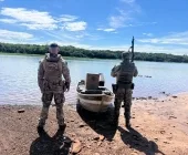 Barco carregado com cigaros é apreendido em Dr. Oliveira Castro