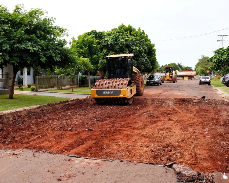 Mercedes inicia obra de recapeamento em ruas centrais da cidade