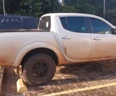 Homem é preso com caminhonete furtada após perseguição policial em Guaíra