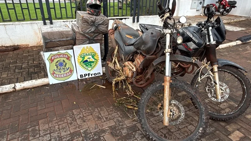 Motos são apreendidas com cigarros contrabandeados em Guaíra