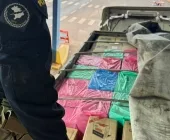 PRF apreende bitrem carregado com cigarros na BR-163 em Guaíra