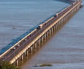 Obras na Ponte Ayrton Senna alteram trânsito em Guaíra e Prefeitura reforça sinalização para balsa
