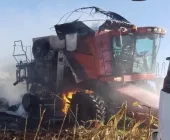 Incêndio destrói colheitadeira no interior de Quatro Pontes