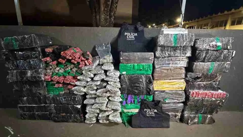 Polícia Civil apreende 825 kg de maconha durante buscas em Foz do Iguaçu