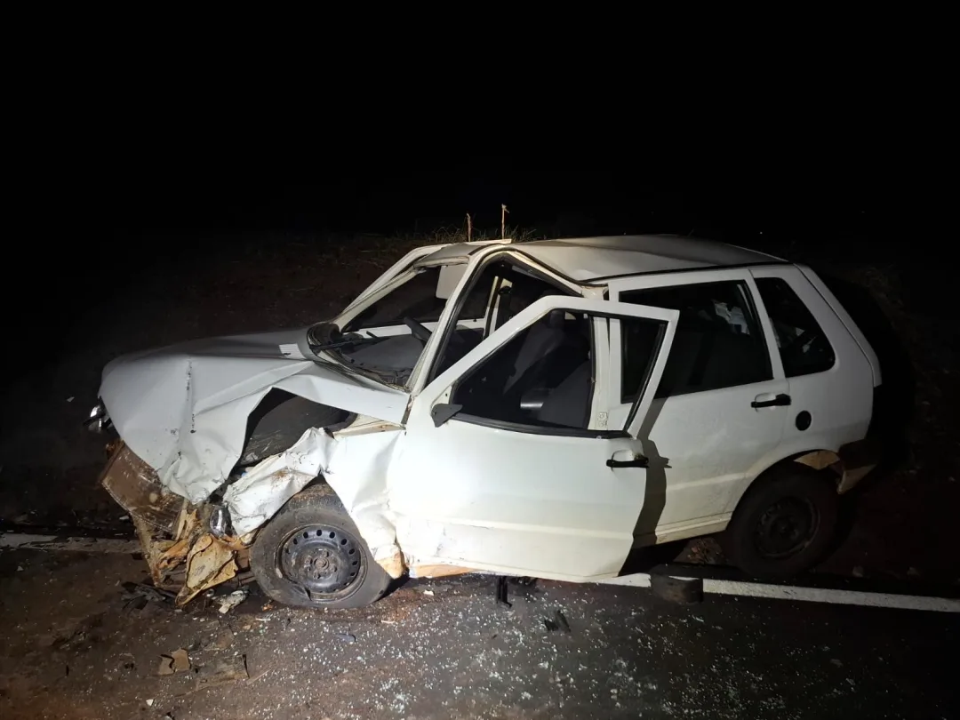Acidente na PR-471 em Três Barras do Paraná deixa três pessoas feridas