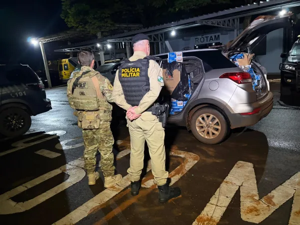 PRF e Polícia Militar apreendem carga de cigarros contrabandeados e recuperam carro clonado em Toledo