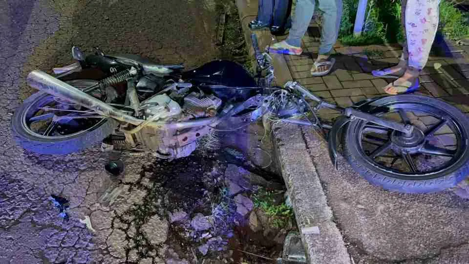 Motociclista sofre politraumatismo em acidente em Cascavel