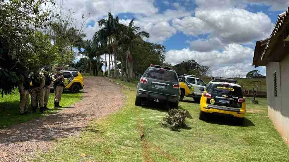 Ex-PM é preso após ameaçar ex-mulher, fugir por 20 km e trocar tiros com policiais em Francisco Alves