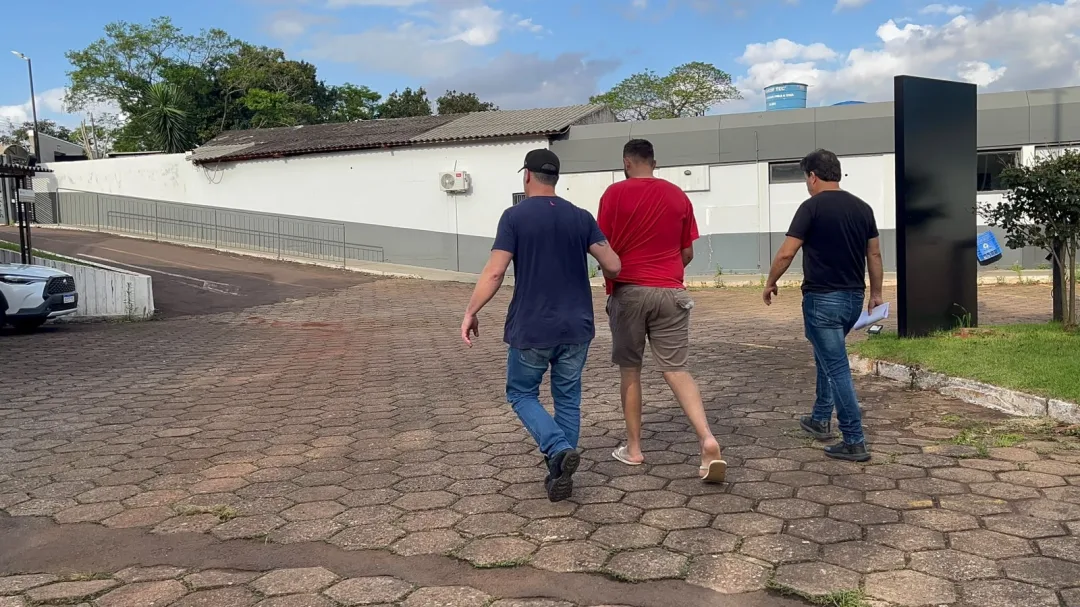 Suspeito de série de furtos de caminhonetes Hilux é preso em Cascavel