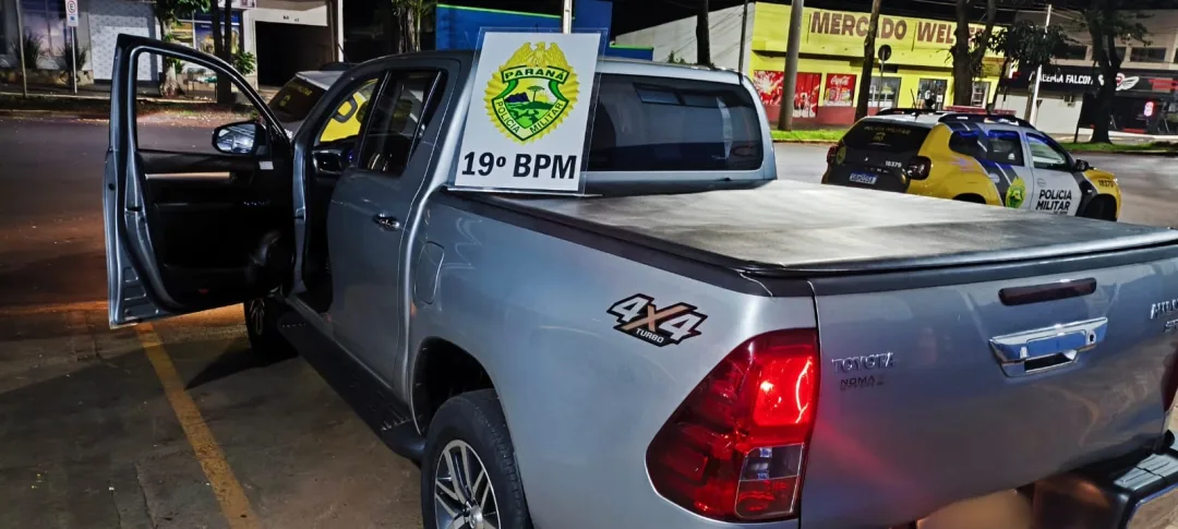 Hilux furtada é recuperada pela PM na BR-163, em Mercedes