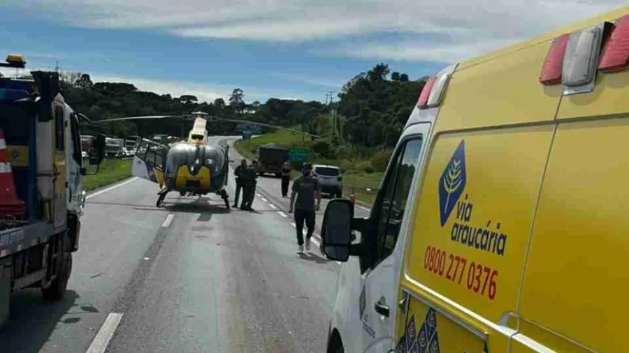 Motociclista tem perna amputada após ser atropelado por caminhão na BR-277, em Campo Largo