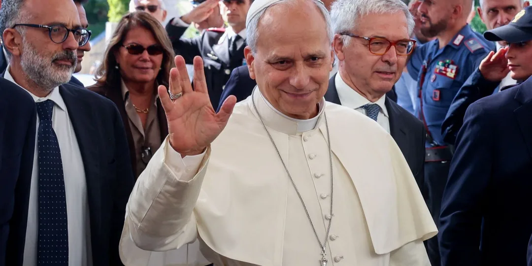 Cirurgia do papa em Roma foi bem-sucedida e conforme o planejado, diz Vaticano