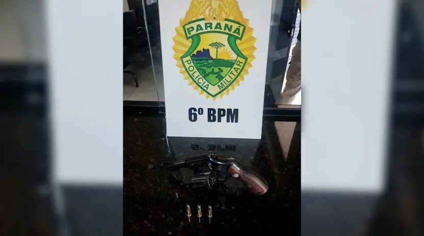 Polícia prende homem acusado de homicídio e apreende arma em Quedas do Iguaçu