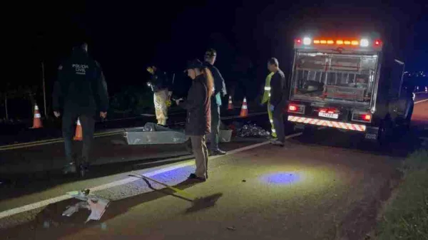 Motociclista morre após ser atingido por dois carros na BR-369, em Corbélia