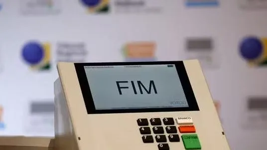 Após prorrogar votação até 19h, Zanin esclarece que decisão afeta apenas locais com urnas ainda abertas