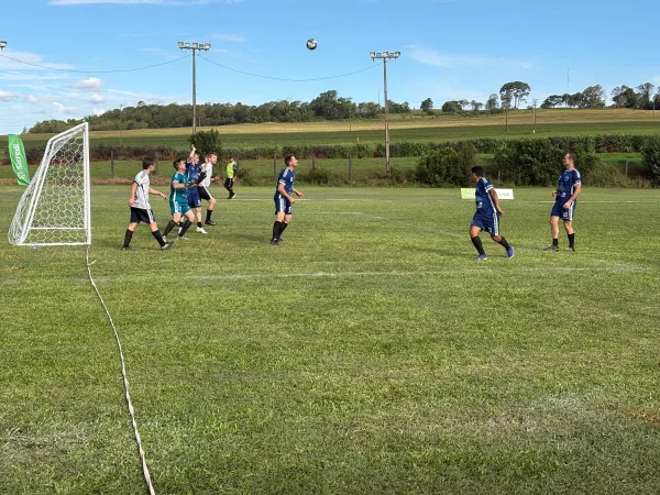 Cinco jogos marcam início do Campeonato do Clube Canarinho
